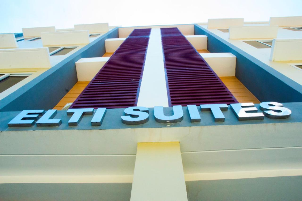 Elti Suites By Bluebookers Angeles Exterior photo
