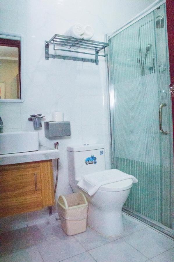 Elti Suites By Bluebookers Angeles Exterior photo
